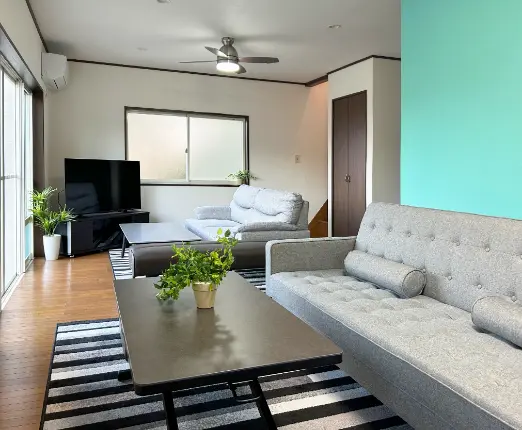 秘密基地 二房のリビング